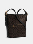 حقيبة نسائية من Coach