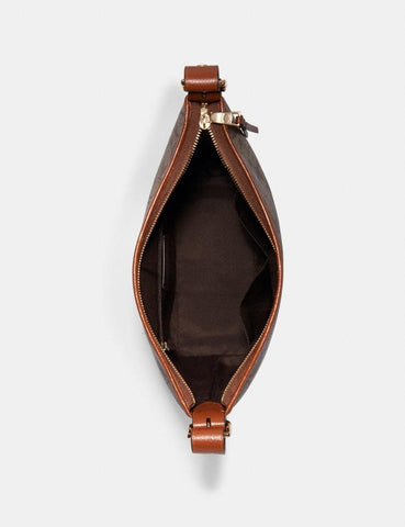 حقيبة نسائية من Coach